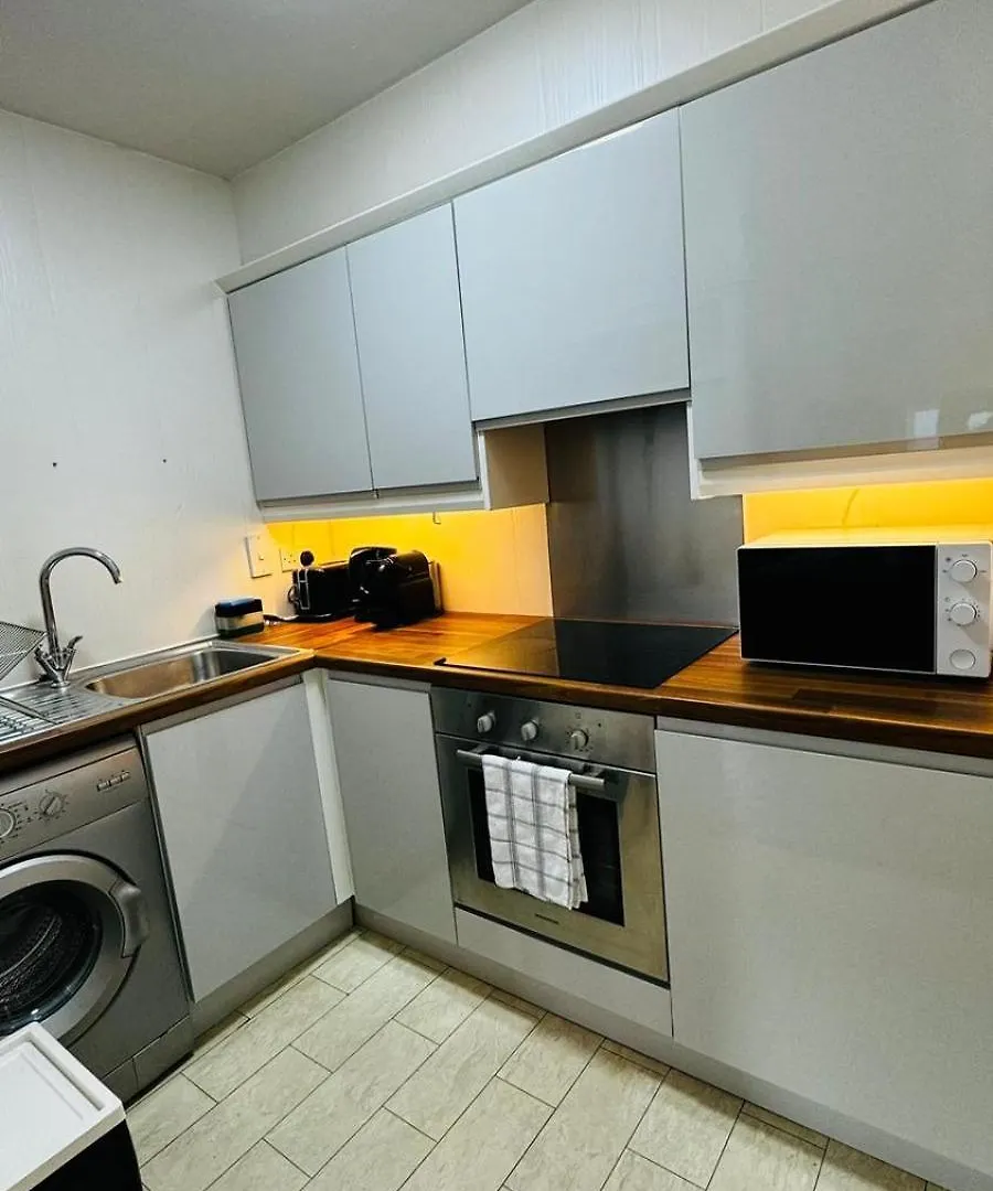 O'Connell Loft Apartment Dublin 0*,